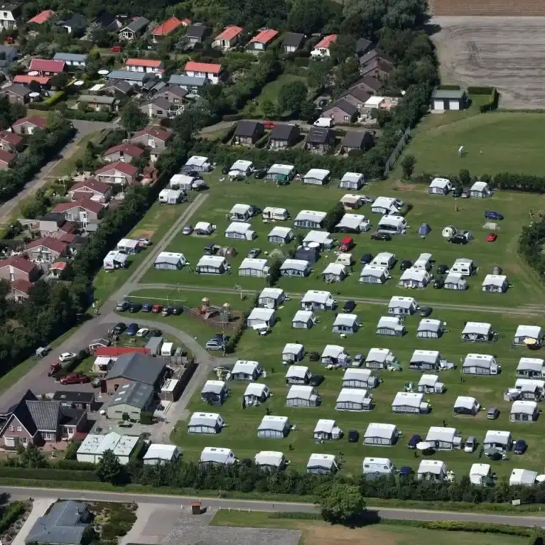 Camping de Markies in Egmond van bovenaf